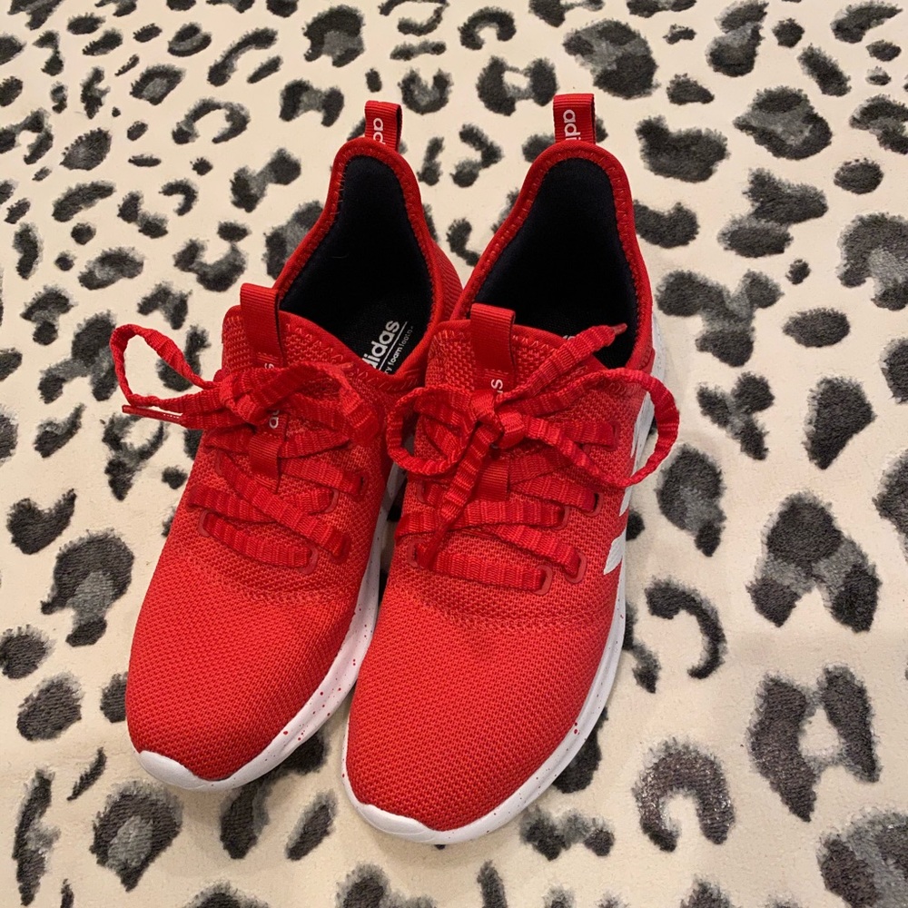 Adidas cloudform tennis shoes. NWT.  Pink size 6.5